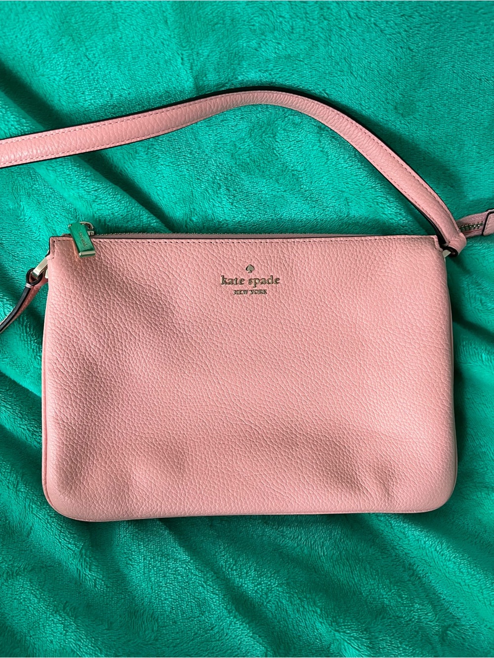 kate spade Leila Triple Gusset Crossbody in Peachy Rose